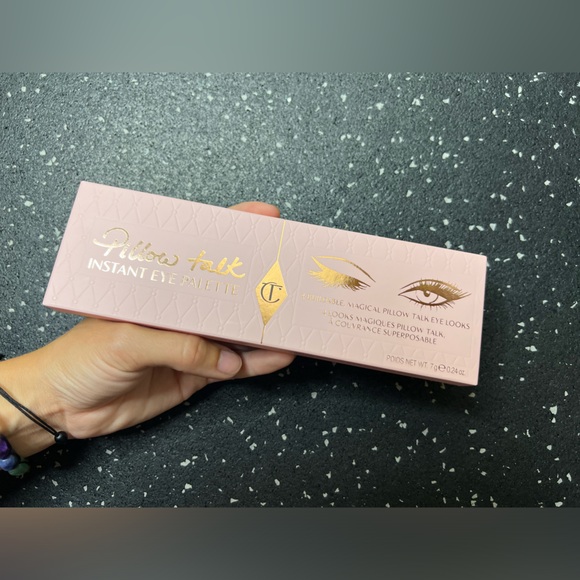 CHARLOTTE TILBURY | LIMITED EDITION INSTANT EYE PALETTE PILLOW TALK - Picture 9 of 15